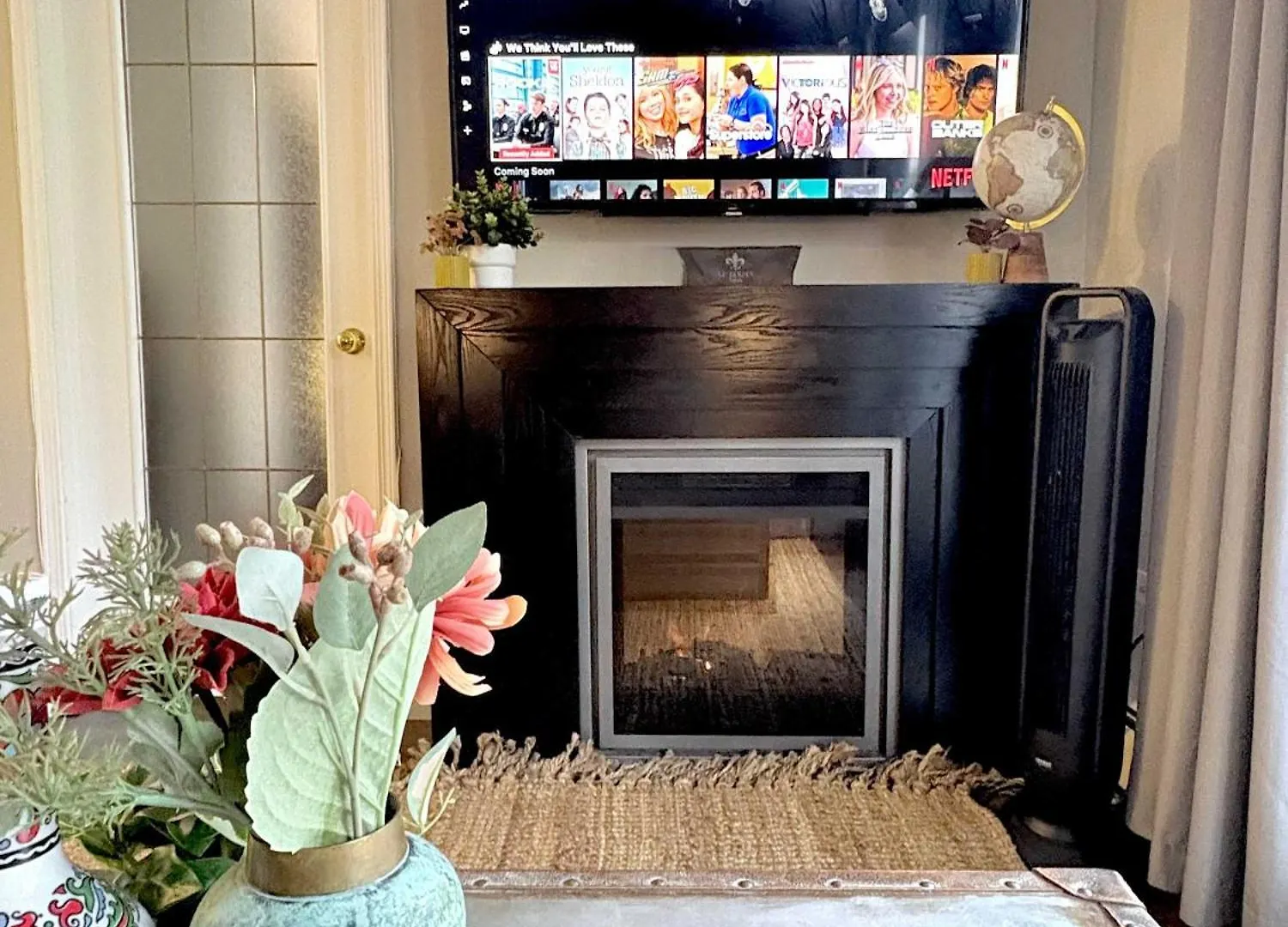 Stylish Downtown Condo Nr Rogers Place L Full Kitchen, Balcony, Pool & Gym Edmonton 0*,  Kanada